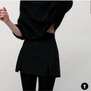 Zara high waisted black tuxedo stripe skort size xs with side slit